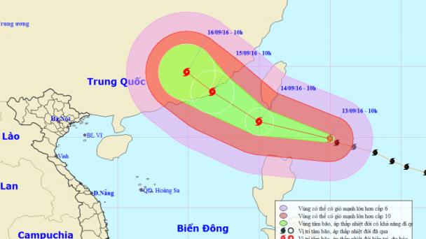 Siêu bão giật trên cấp 17 đang tiến vào Biển Đông